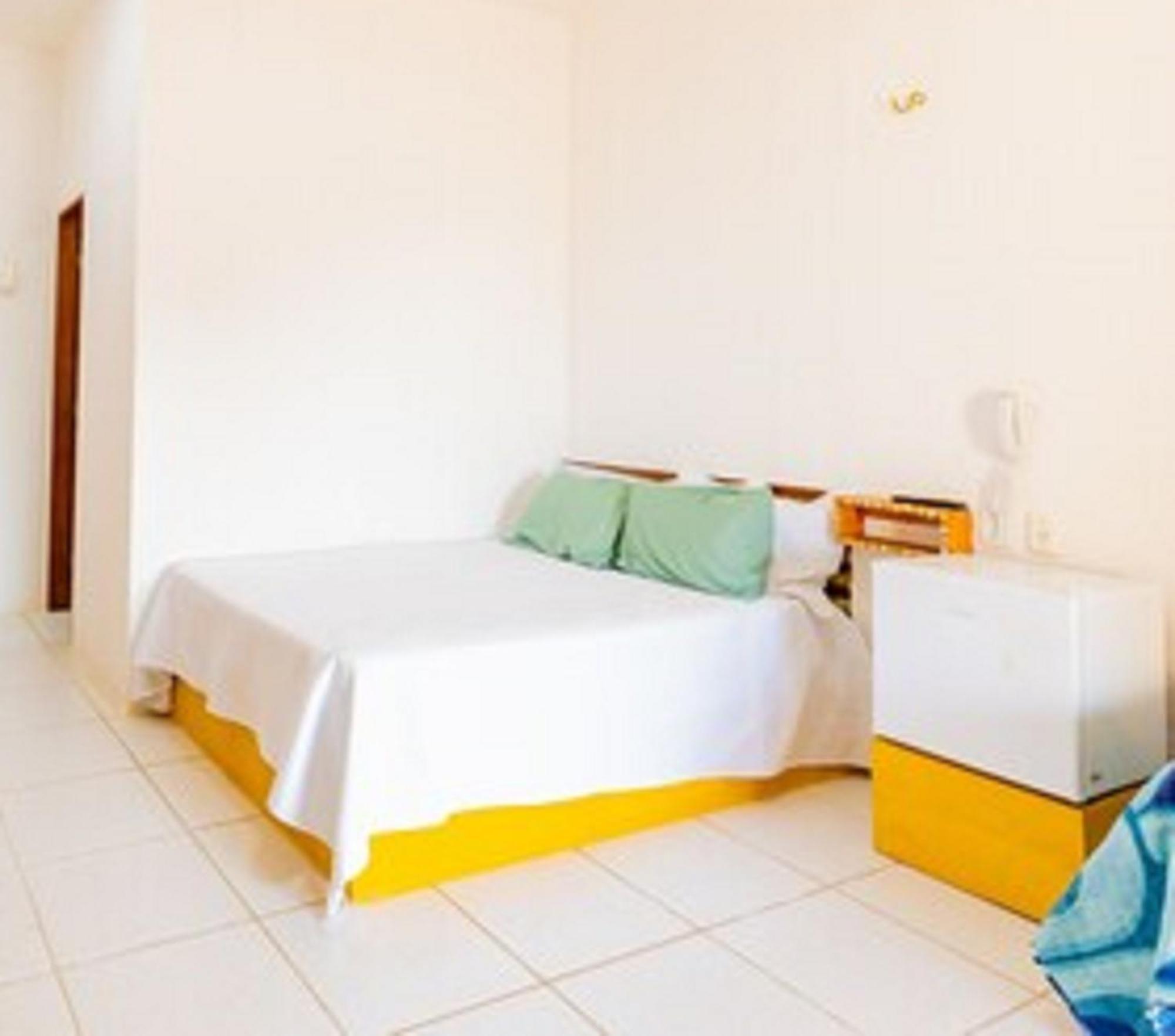 Oyo Hotel Das Pedras Parnaiba Exterior photo